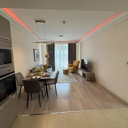 Leona Lux شقة سكوبجي